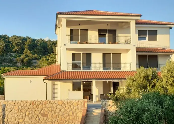 Papalina 3 * Barbat na Rabu