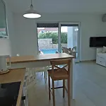 شقة Papalina 3 *