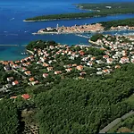 Papalina 3