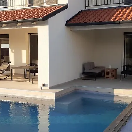 Papalina 3 Barbat na Rabu